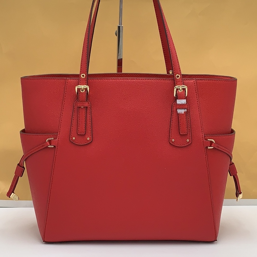 MICHAEL KORS Voyager East West Tote Crimson color - Picture 7 of 16